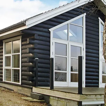 Panoramic Retreat By Water - By Traum